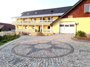 Captivating Apartment in Lichtenhain with Pond